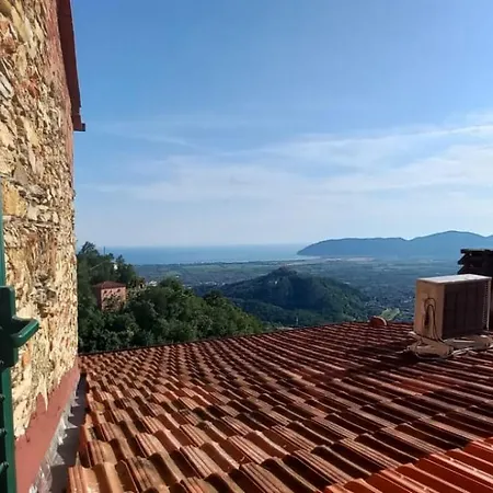 Holiday home La Casa Gialla Ortonovo