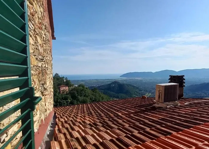 Ferienhaus La Casa Gialla Ortonovo